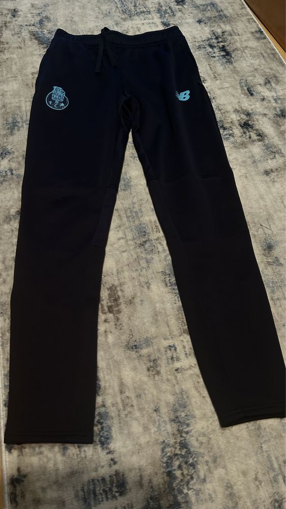 Calca Desportiva New Balance