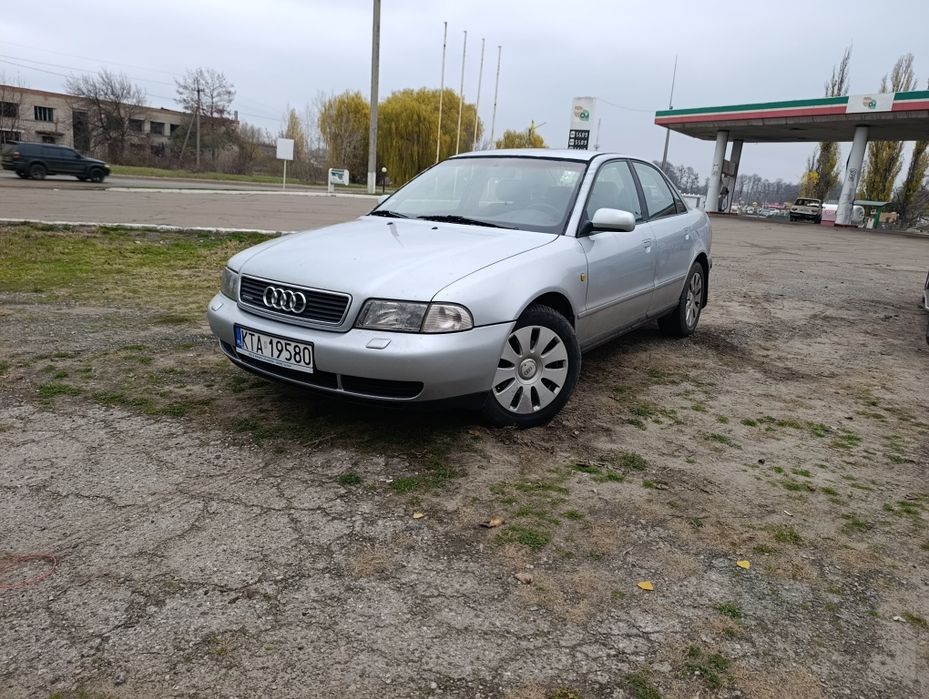 AUDI A4 , 1,9 дизель, guattro