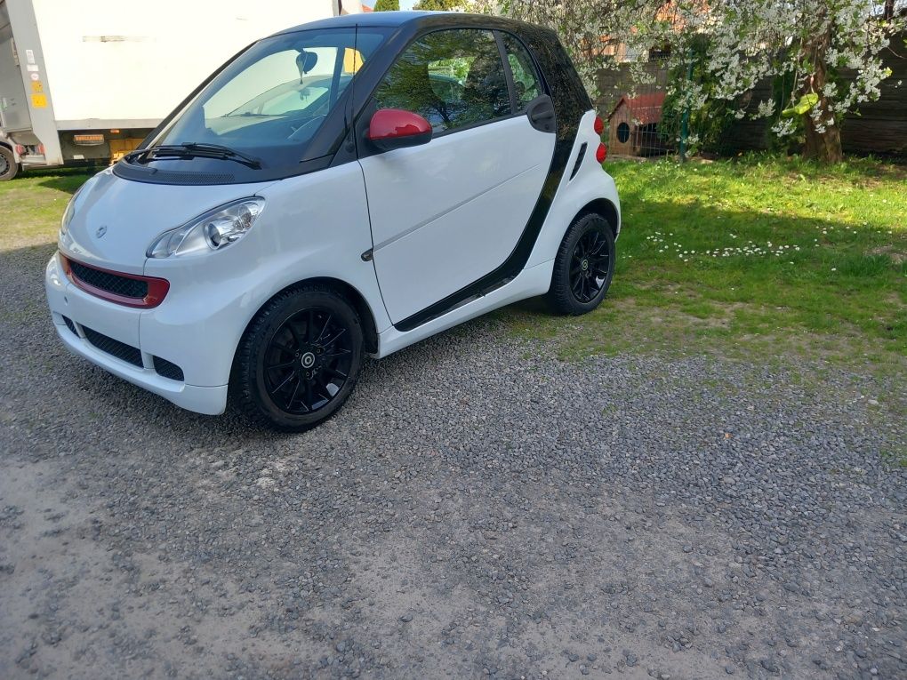 Smart fortwo 2011r