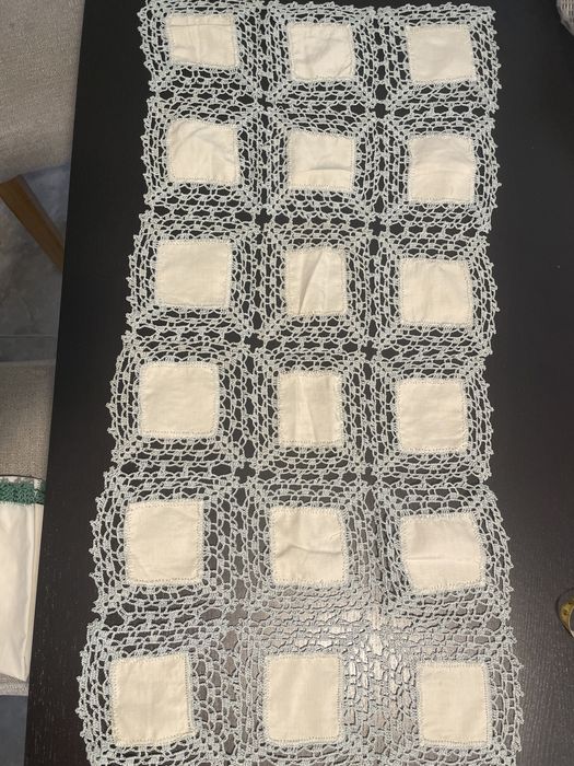 Naperon renda verde água com linho