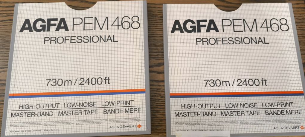 Szpule AGFA   . Z  taśmą 1/4 i 1/2 gratis .. 10,5 cala