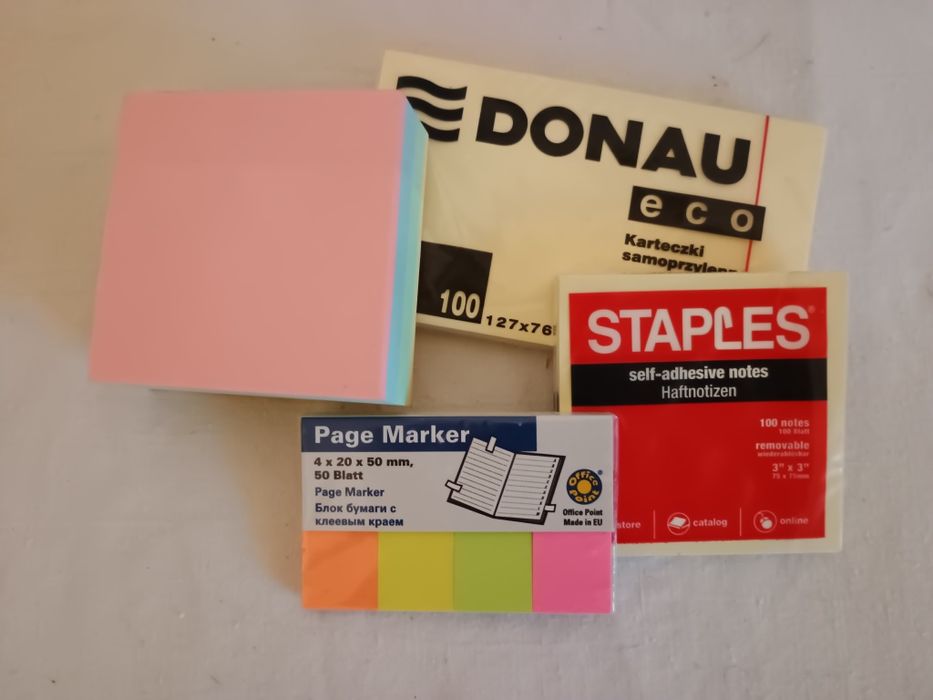 Стікери, папки-планшети