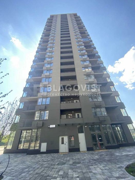 Варшавський-2 Подільський 2к квартира на Крістерів родини 14Б