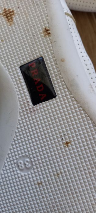 Tenisówki Prada rozmiar 38 wkładka 24cm