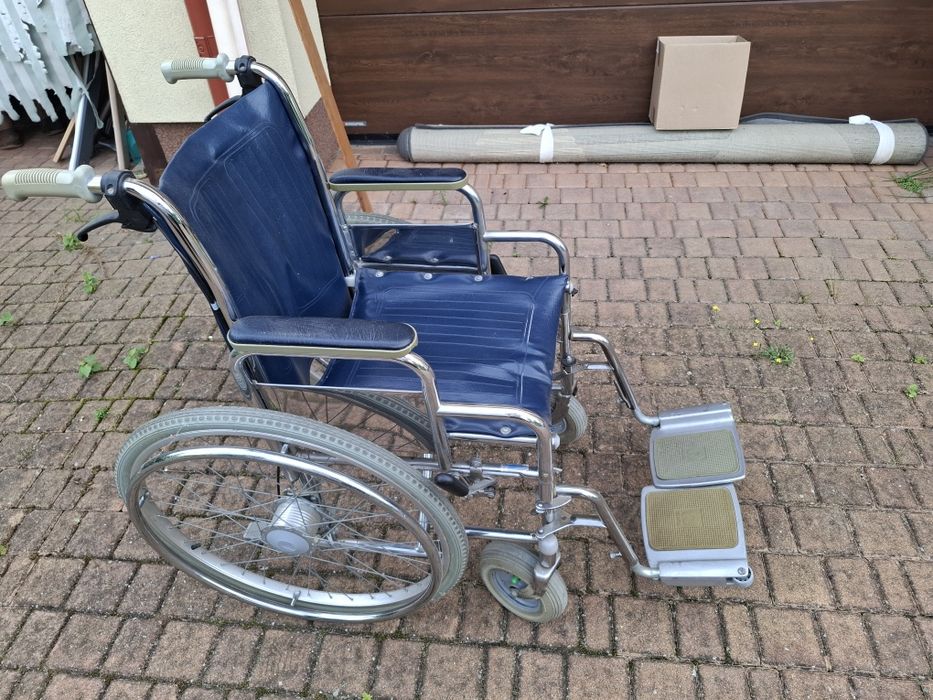Wózek inwalidzki sprawny - możliwy transport