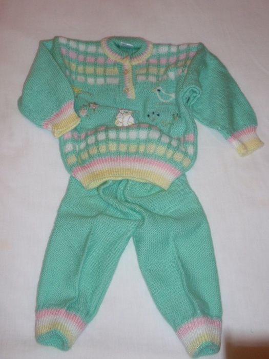 Fato em malha para bébé