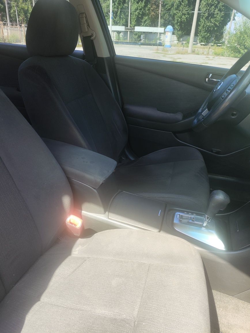 Продам власне авто Nissan Altima 2012 р.