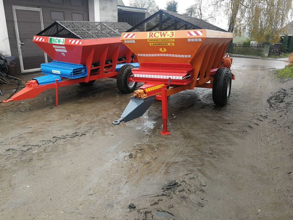 Piaskarka Pias rozsiewacz rcw3 posypywarka solarka /4t,5t,7t pronar/
