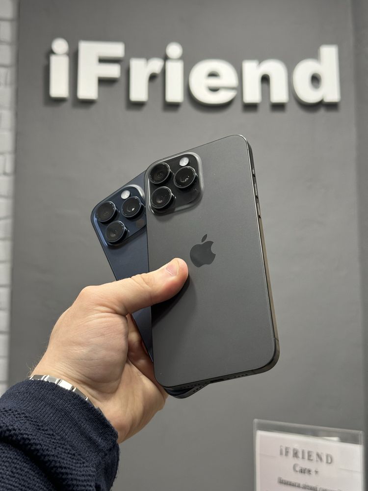 used  iPhone 15 pro max 512gb black, blue
