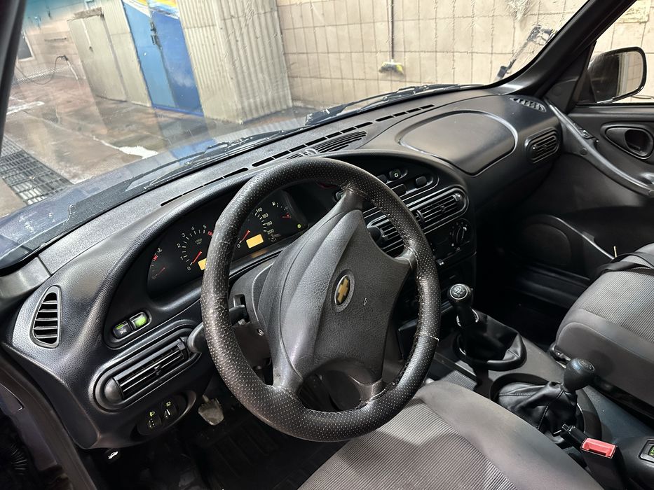 Шевроле нива 4Х4  2008 рік