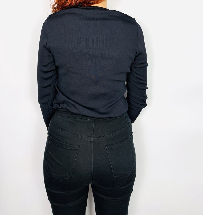 Czarne body z wiązaniem przy dekolcie L 40 H&M