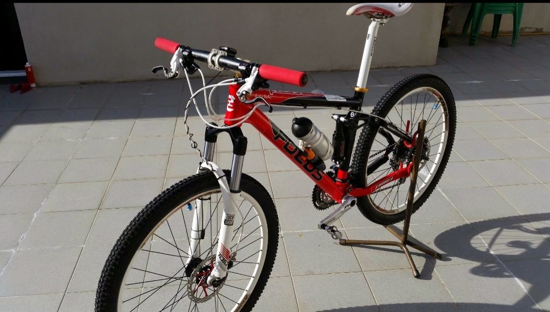 Vendo bicicleta BTT