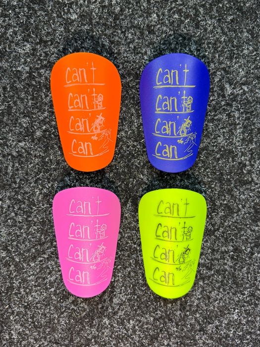 Футбольні щитки can't