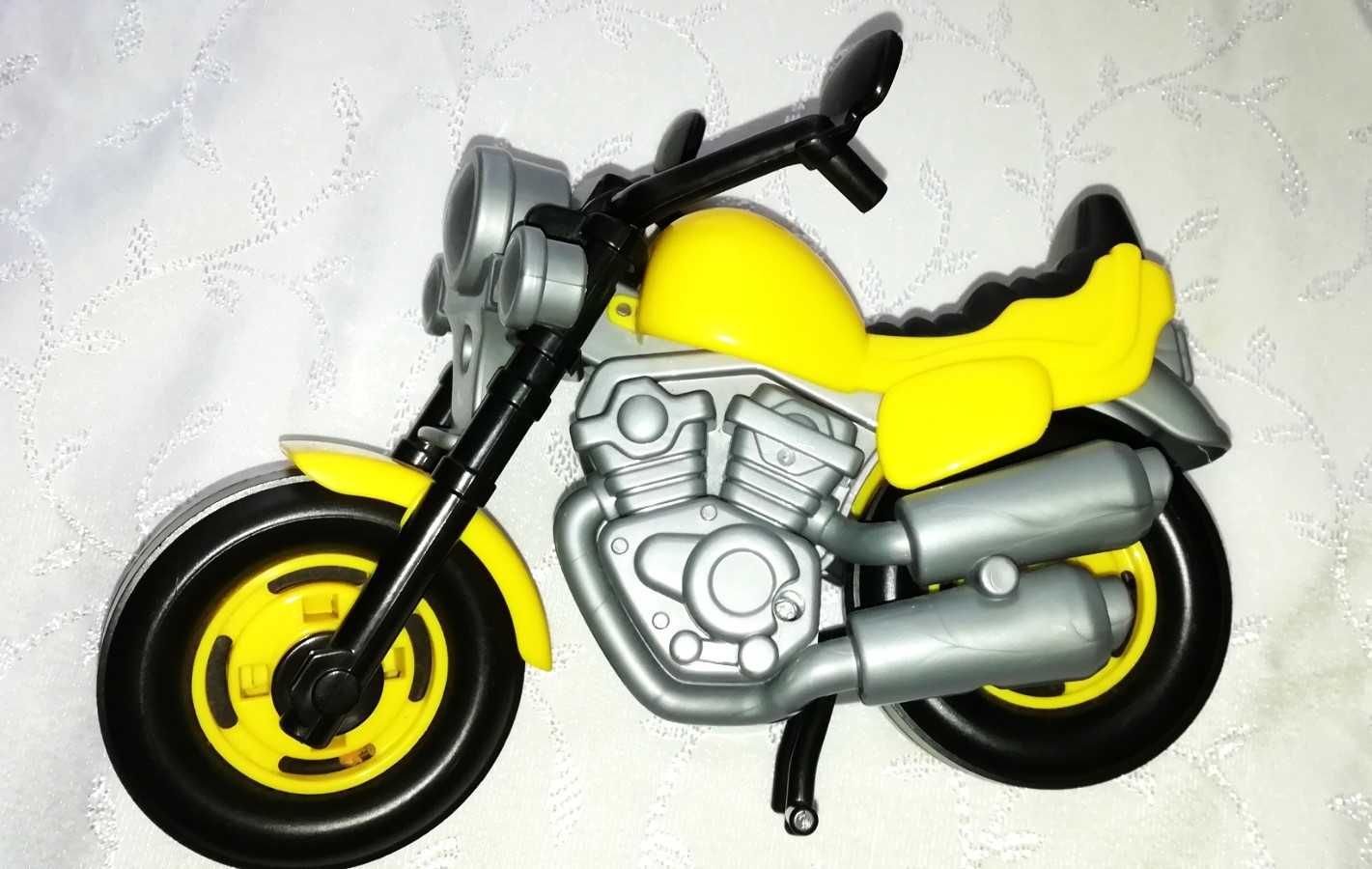 ЛОТ Супер Кіт, Пеппа,БЕТМеН машини СТІКЕЗИ панда .ПЕПА кіндер кубик