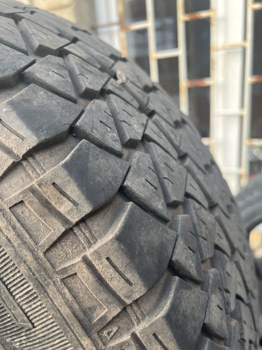 Продам резину все сезонная