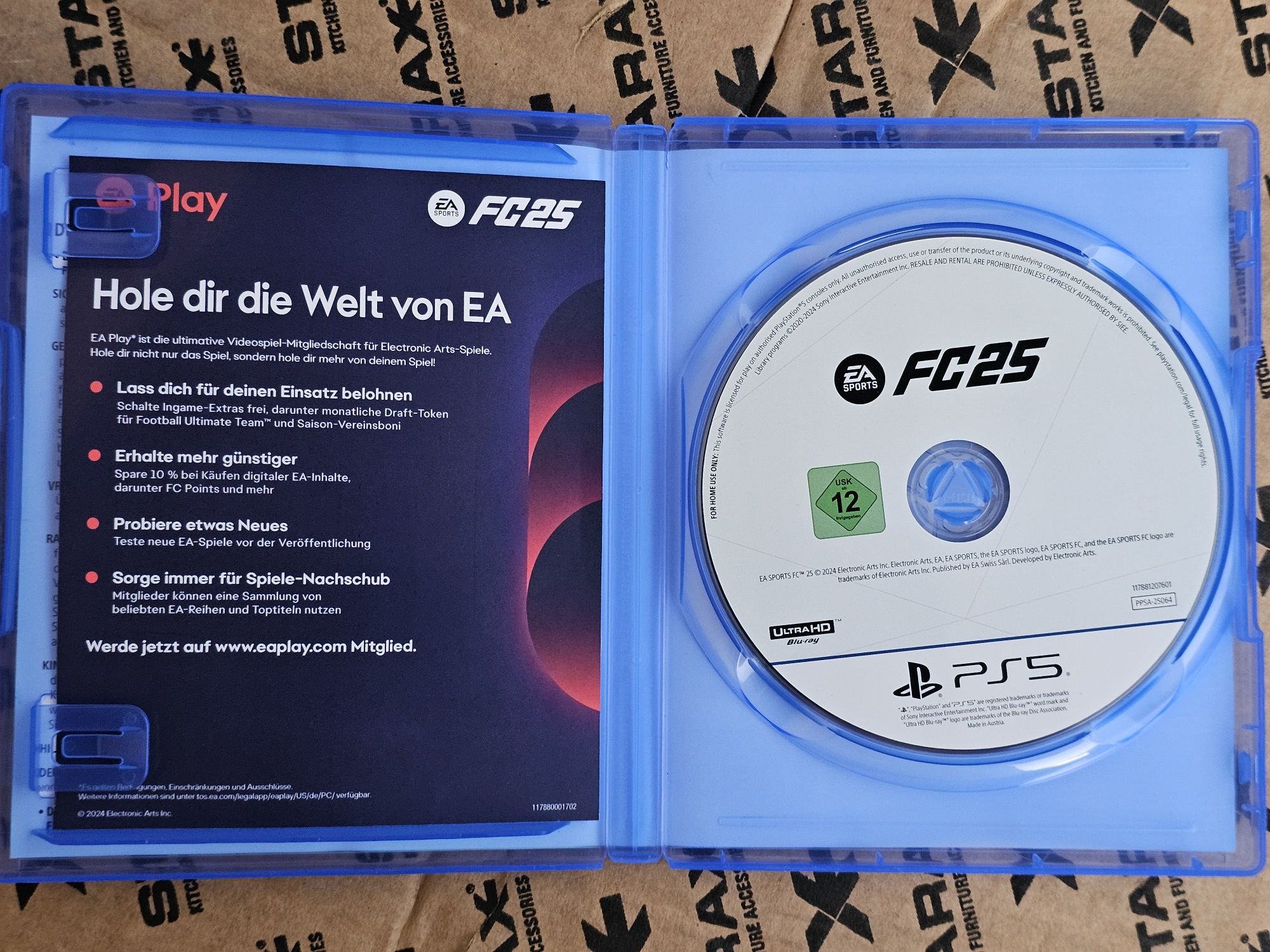 Диск / Гра FC 25 / Fifa 2025 / Sony Playstation 5 /  Xbox One