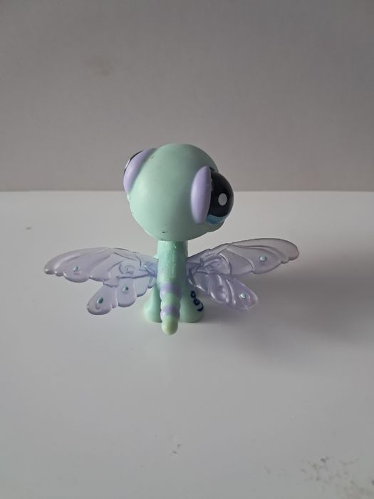 Littlest pet shop lps