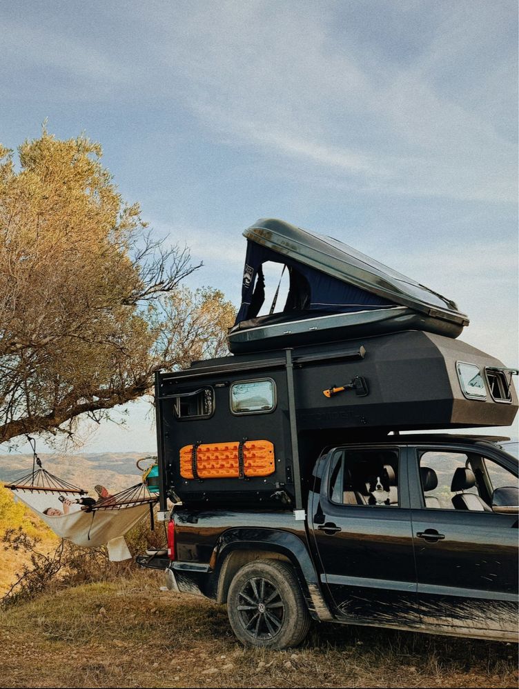Pickup camper, kapsula kamper, zabudowa na pickupa całoroczna
