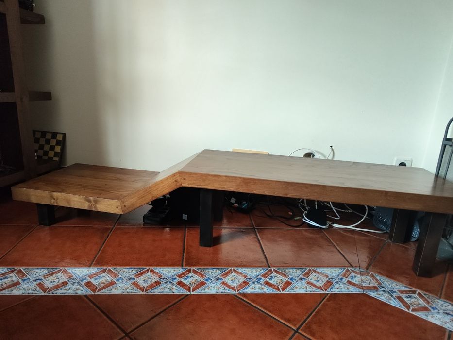 Móvel TV ou decorativo madeira maciça