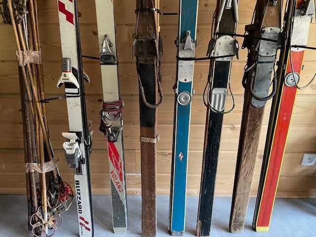 Narty RETRO z kijkami - 7 par