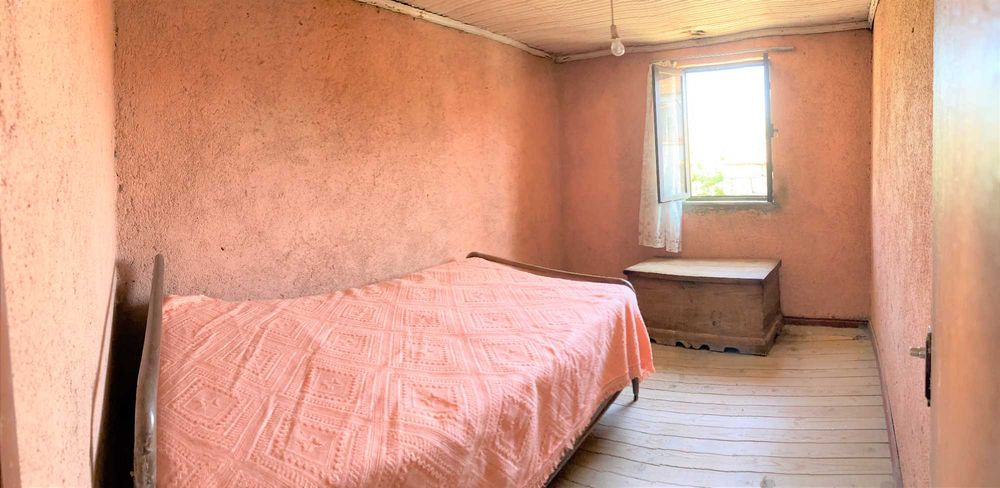 Moradias/Casas de Pedra Granito - Aldeia da N2 - Telões - V. P. Aguiar