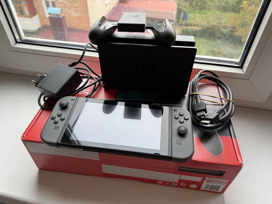 Nintendo switch v2 2019