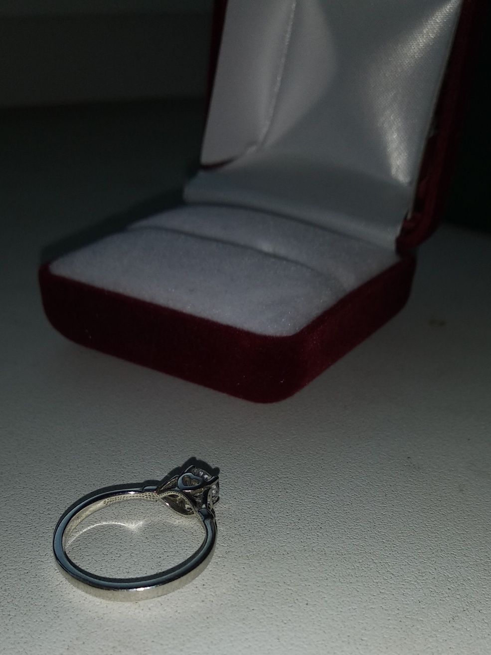 Перстень серебряный