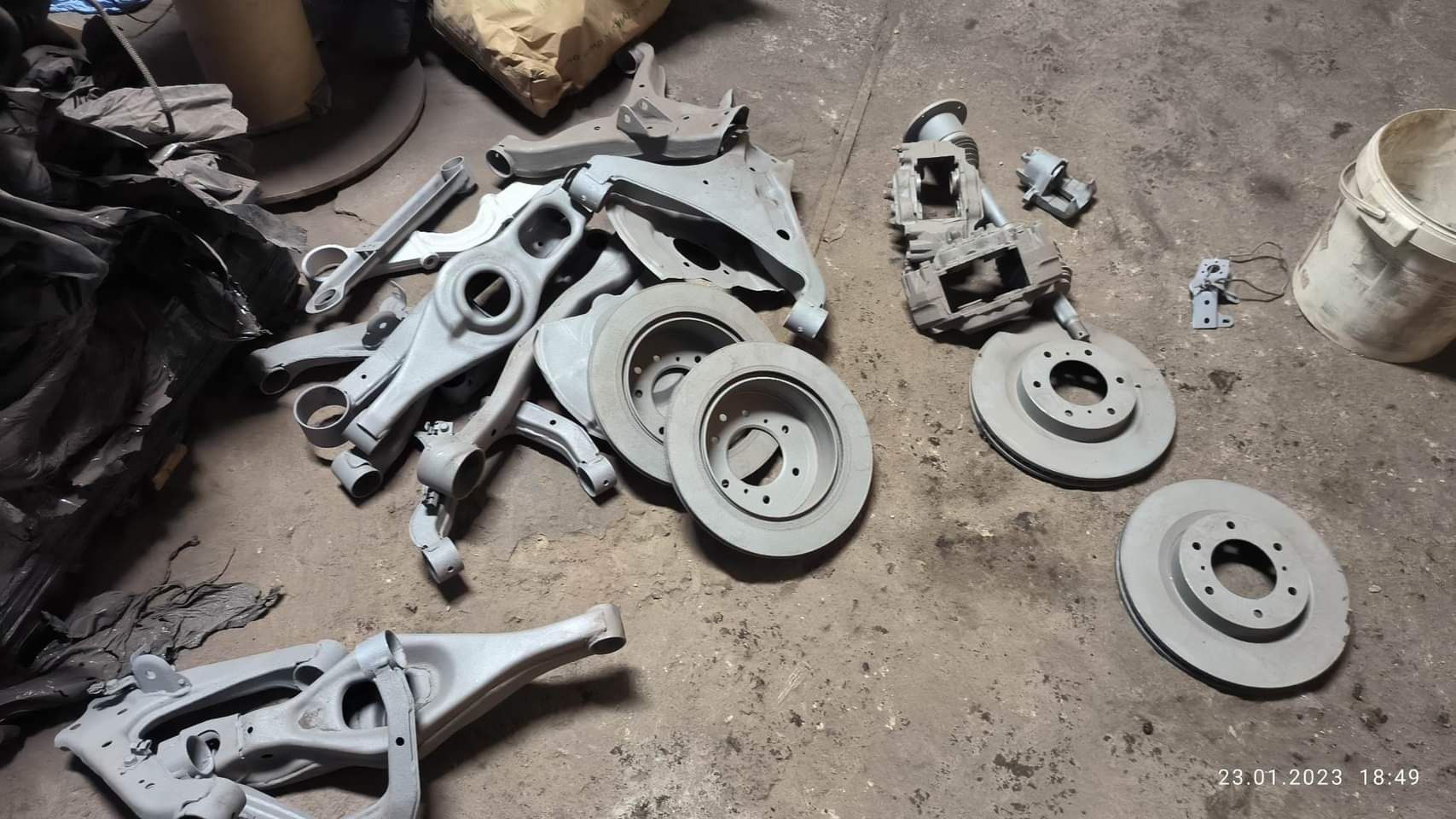 Piaskowanie , spawanie stali i aluminium, konserwacja pojazdow