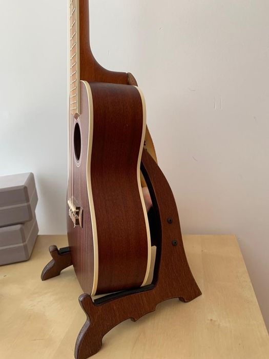 Suporte para Ukelele - Ortega