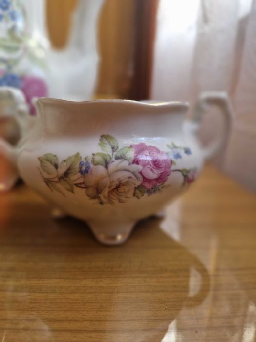Porcelana Koenigszelt - Dzbanek, mlecznik, cukiernica