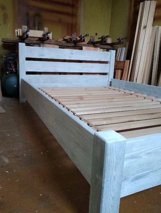 Nowe łóżko drewniane sosnowe postarzane-szczotkowane 140x200