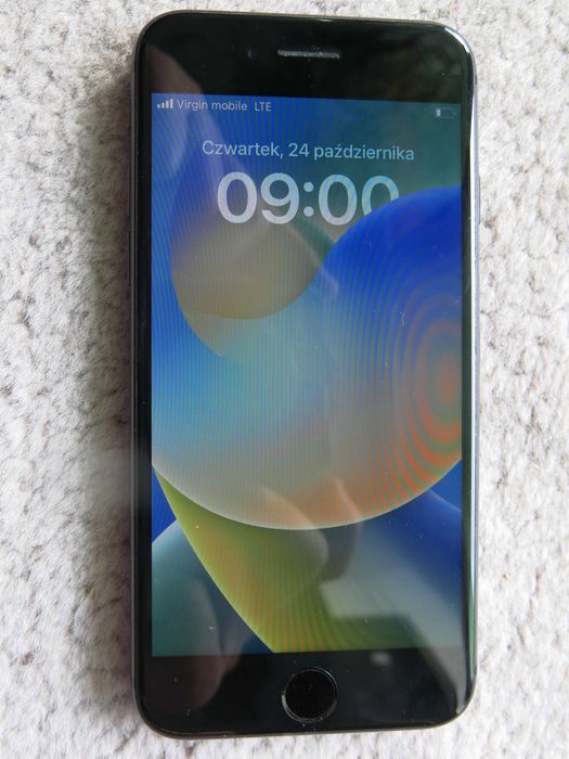 ŁÓDŹ używany iPhone 8 64GB czarny kolor Polecam