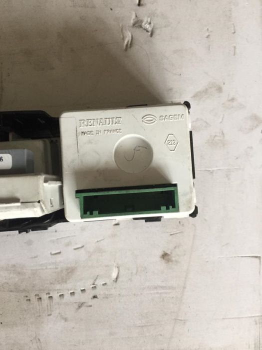 Display / ecrã de informações RENAULT Laguna II (BG0/1_)