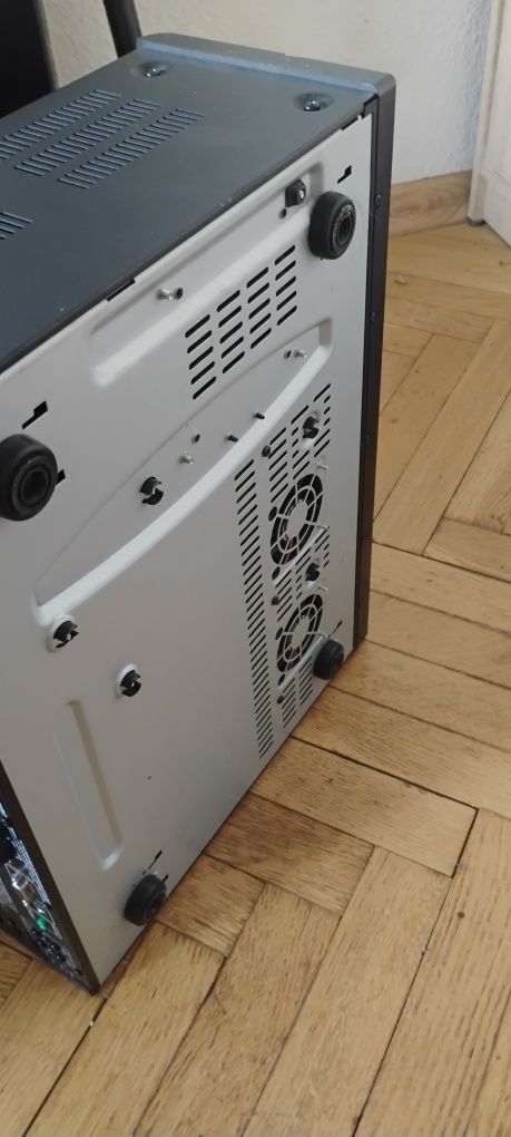 NAD  T747 amplituner uszkodzony wysylka