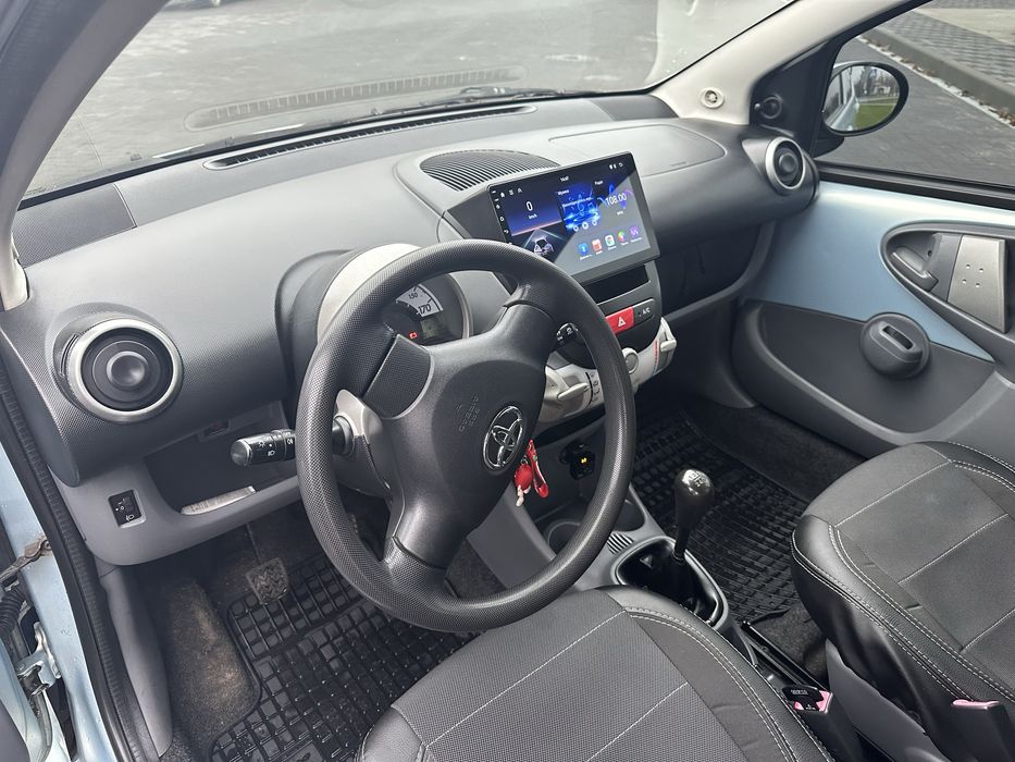 Продам Тойоту Айго  в рідній фарбі стан дуже гарний