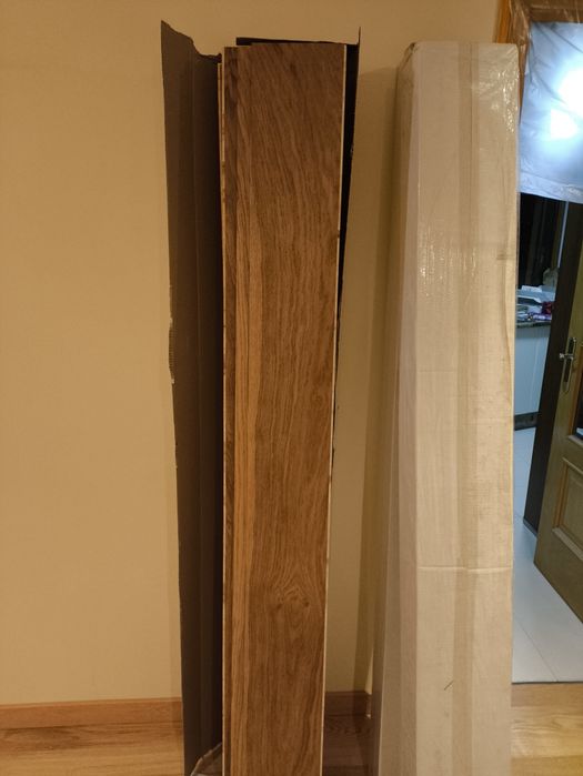 Chão em contraplacado cor carvalho