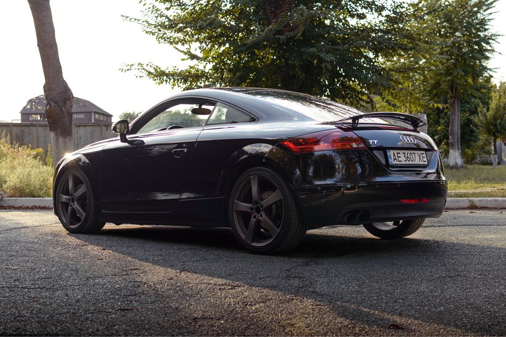 Продам свой автомобиль audi tt
