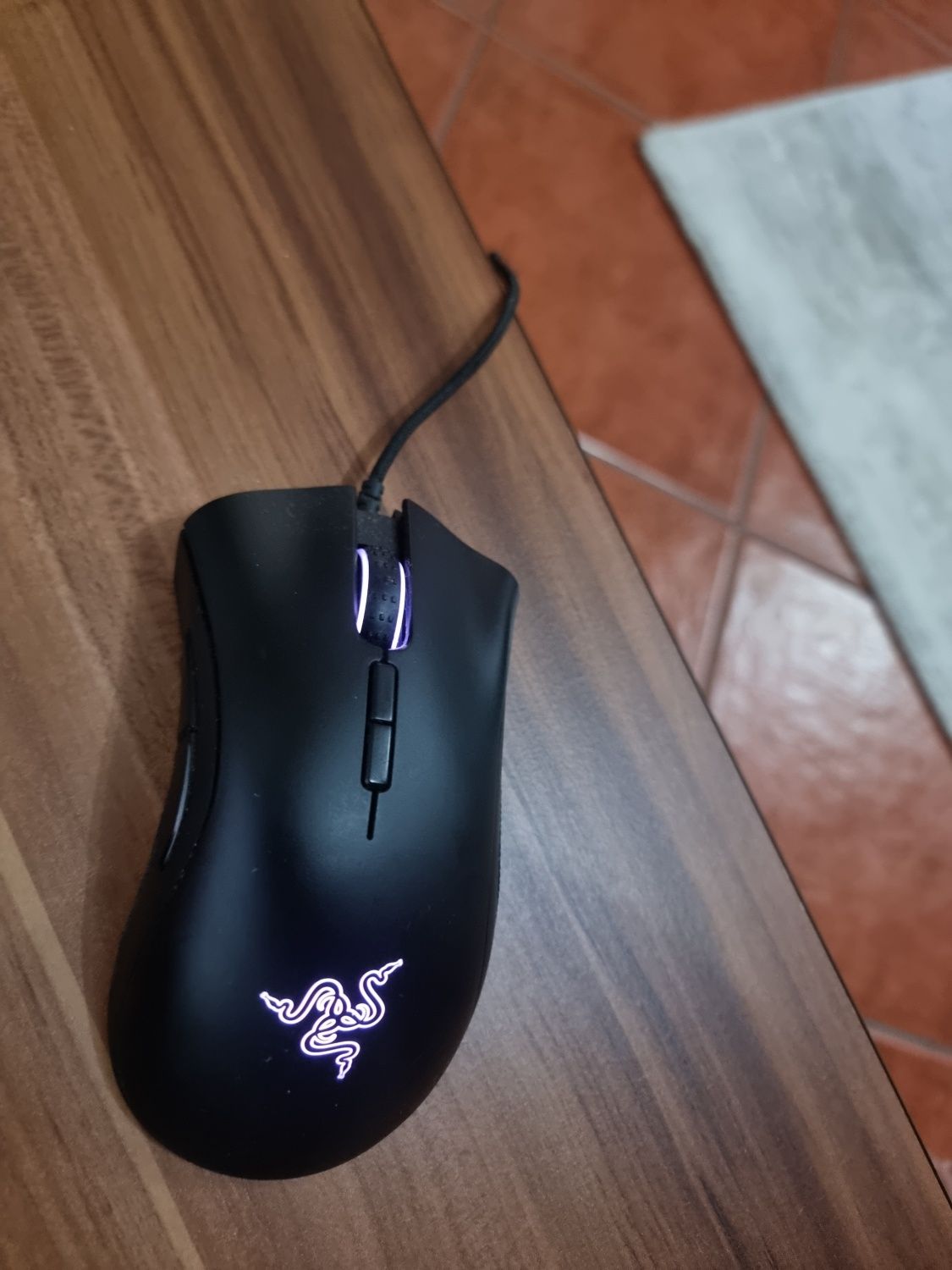 Rato Gaming Razer DeathAdder Elite C/Novo