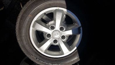 Kia Sorento 245/65R17