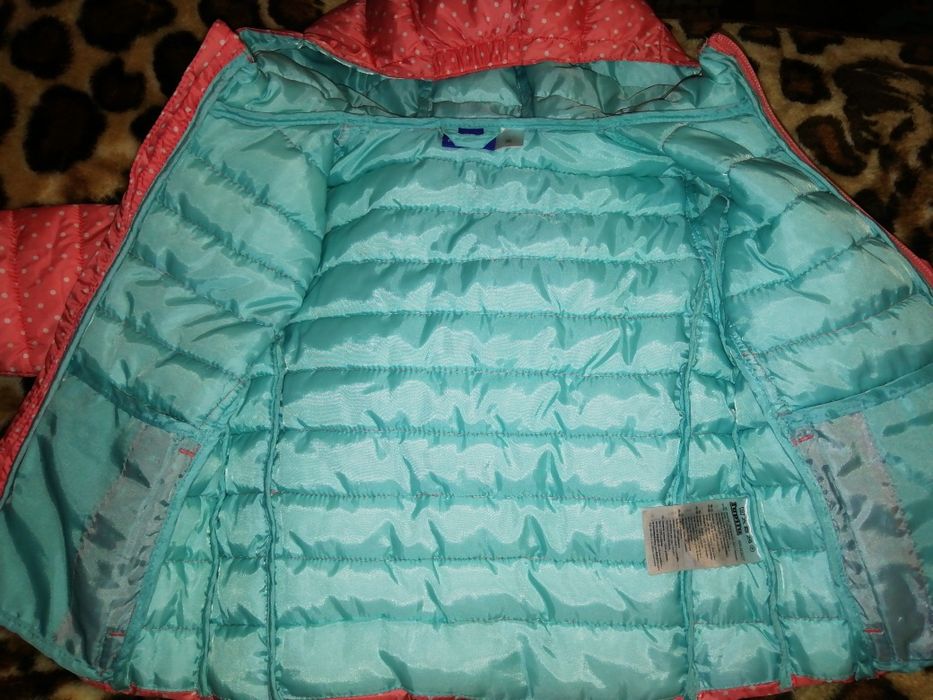 Курточка для дівчинки