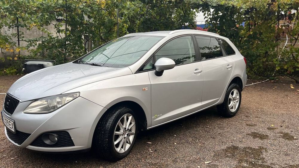 Продам seat ibiza 2011