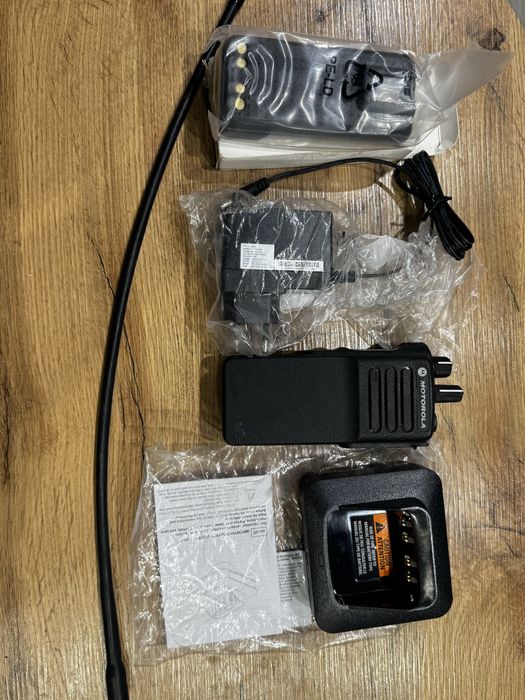 Motorola DP4400e радіостанція