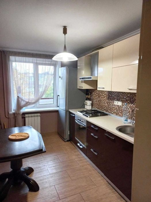 Оренда 3к.квартири мікрорайон Бам