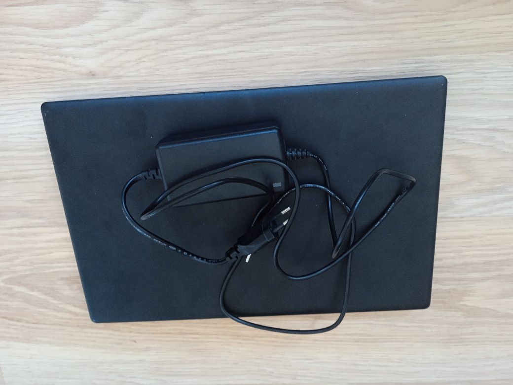 Laptop Medion E4254