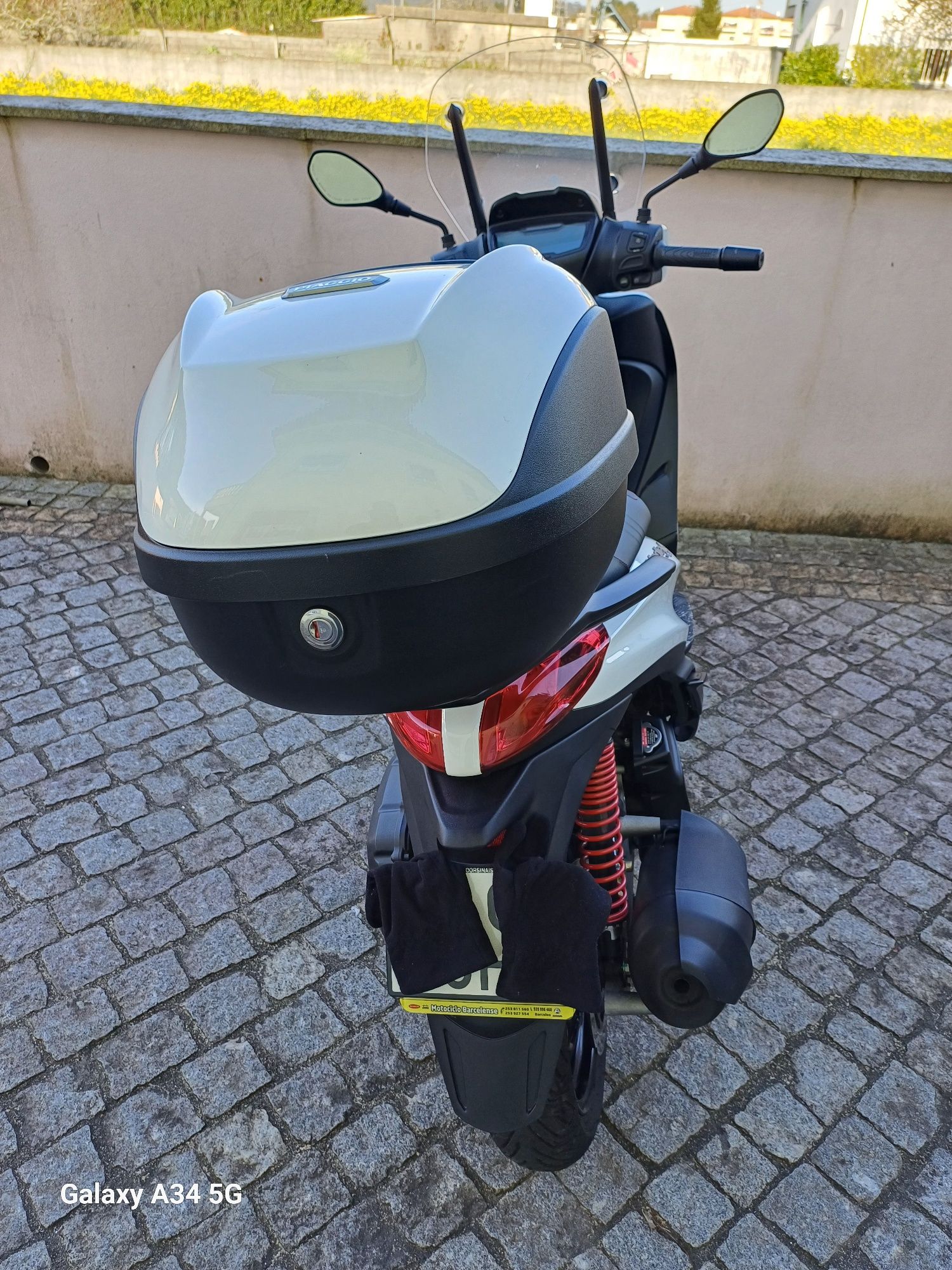 Secotter Piaggio Medley S 125cc 2• Ver, Versao
