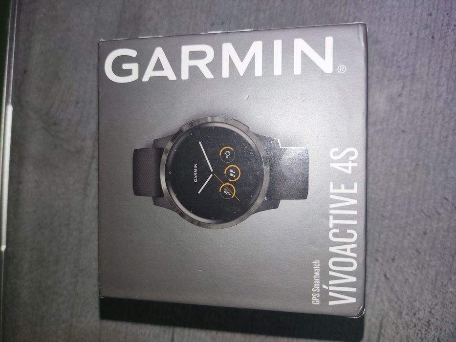 Smart watch, vivoactive 4s Garmin