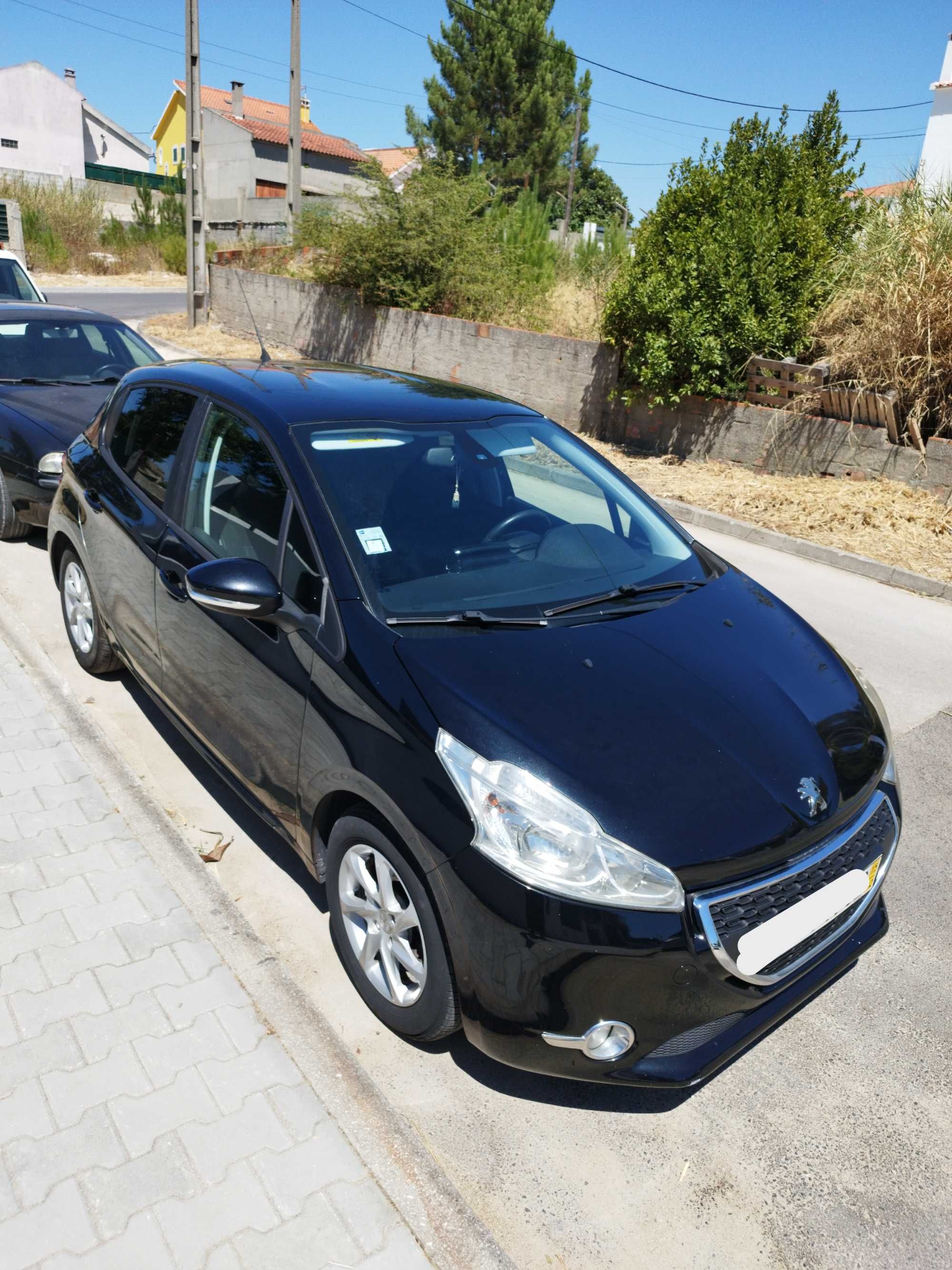 PEUGEOT 208 I Hatchback 1.4HDi. * OPORTUNIDADE *