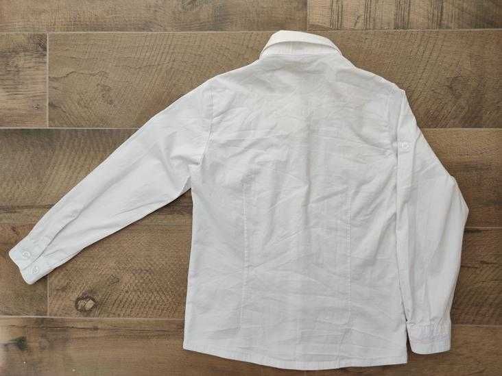Детская белая рубашка, Рост 120-124 см. Хорошее состояние