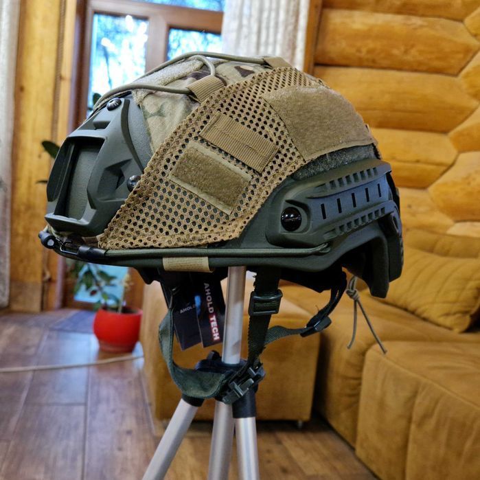 Військовий шолом Каска FAST NIJ 3А з навушниками EARMOR M31