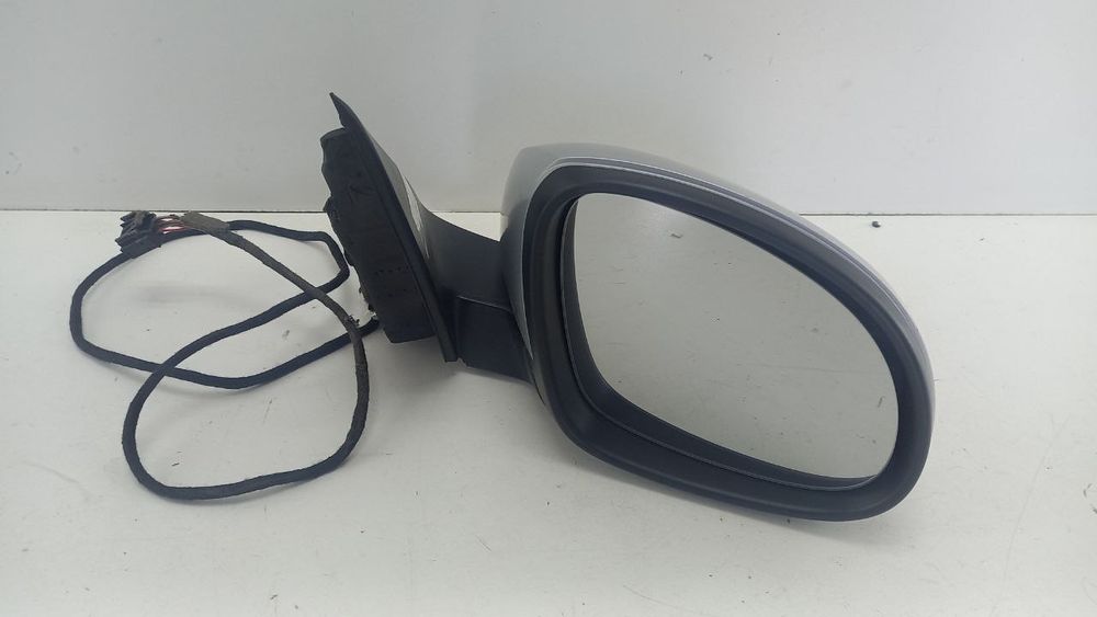 Зеркало правое Skoda Yeti 9pin 2009-2014 5L1857502AG